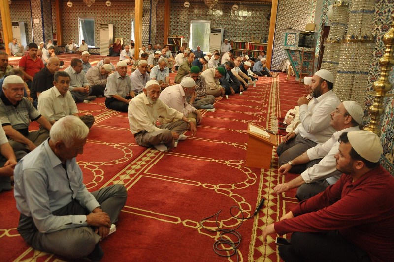 Şehitler için Mevlit (3)